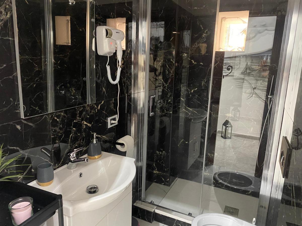 B&B Partenope Napoli Dış mekan fotoğraf