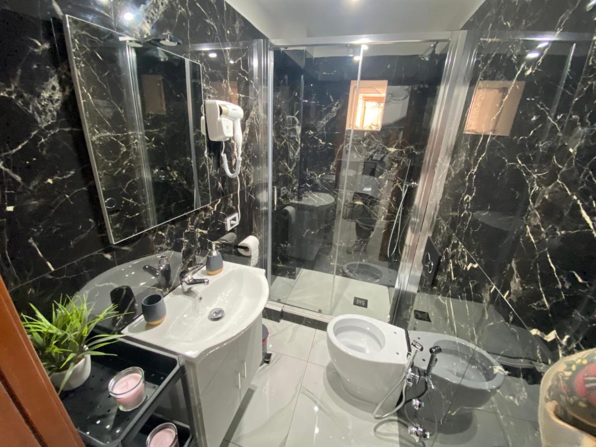 B&B Partenope Napoli Dış mekan fotoğraf